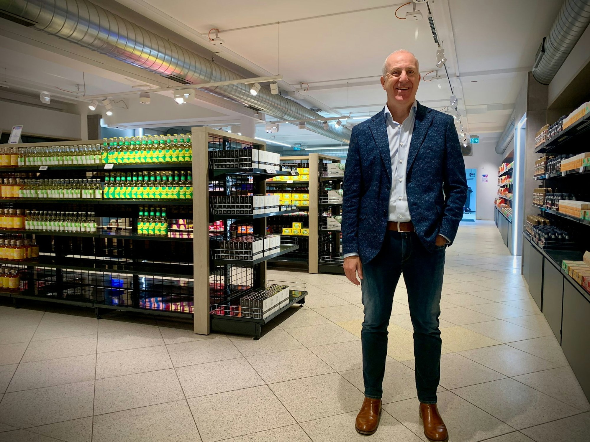 Jörg Taubitz steht im go2market.