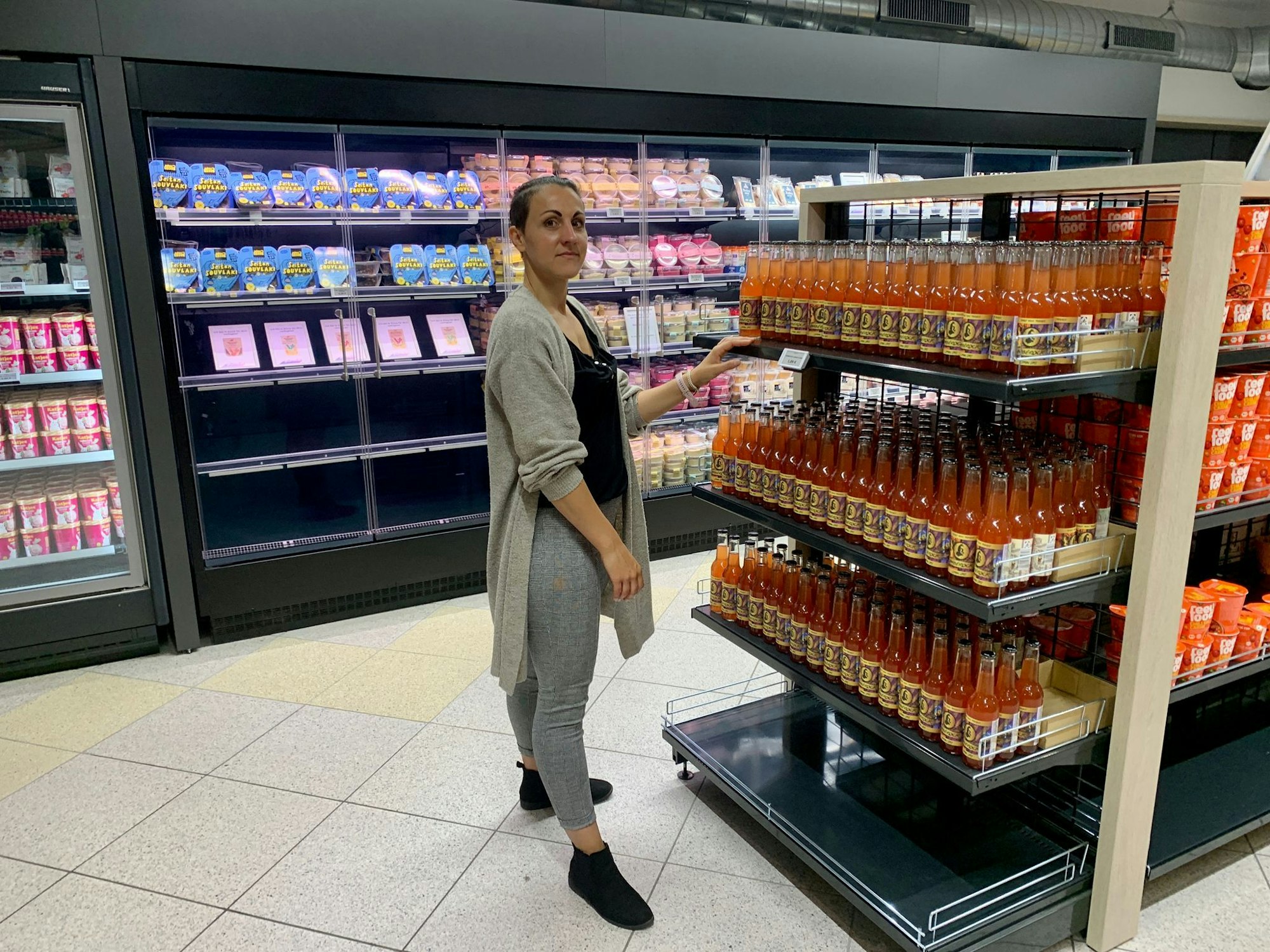 Kundin Corina im go2market.