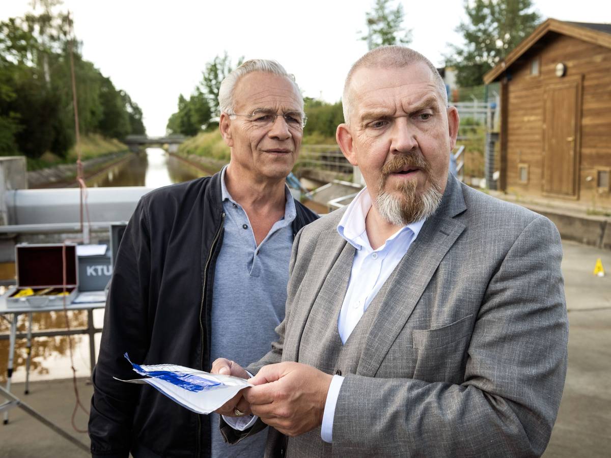 Max Ballauf (Klaus J. Behrendt, links) und Freddy Schenk (Dietmar Bär) im „Tatort: Die Spur des Blutes“.