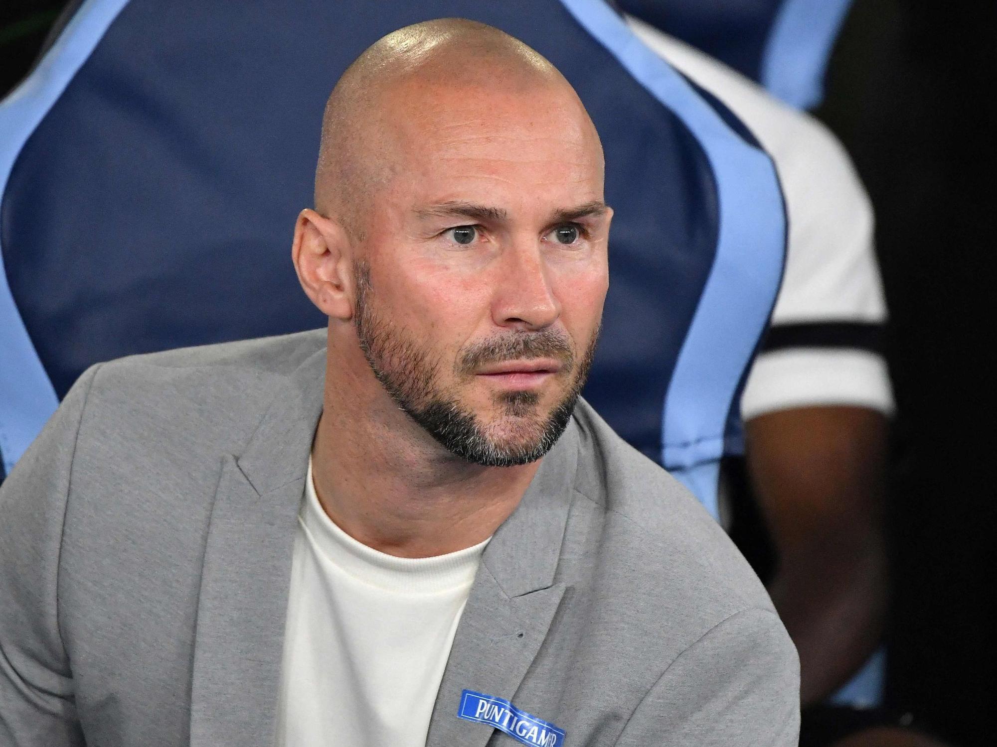 Sturm Graz: Trainer Christian Ilzer blickt aufs Spielfeld.