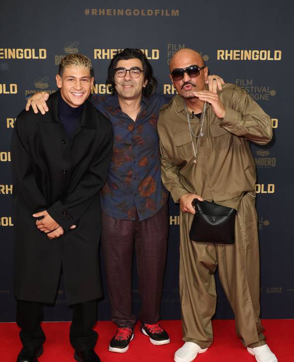 Die Macher von Rheingold: Hauptdarsteller Emilio Sakraya und Regisseur Fatih Akin verfilmten das Leben des Kölner Rappers Xatar.