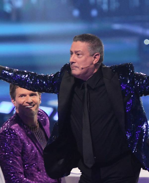 Gastjuror Joachim Llambi bedankt sich bei den Zuschauern im Finale der RTL-Sendung „Deutschland sucht den Superstar“.