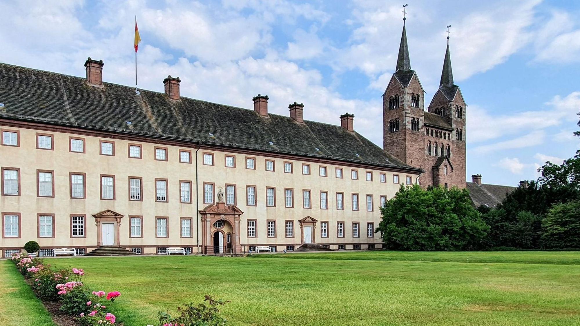 Schloss Corvey in Höxter zählt zum UNESCO-Weltkulturerbe.