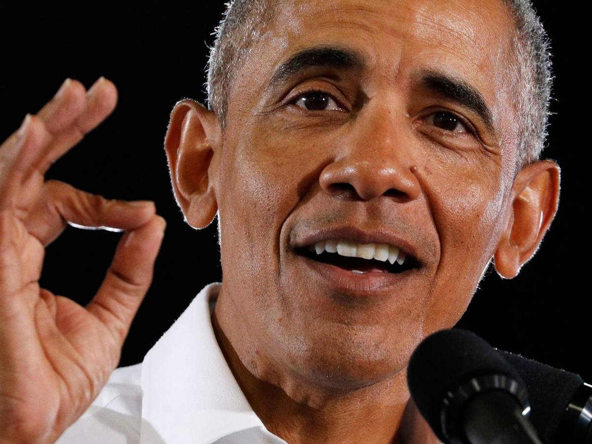 Barack Obama gestikuliert