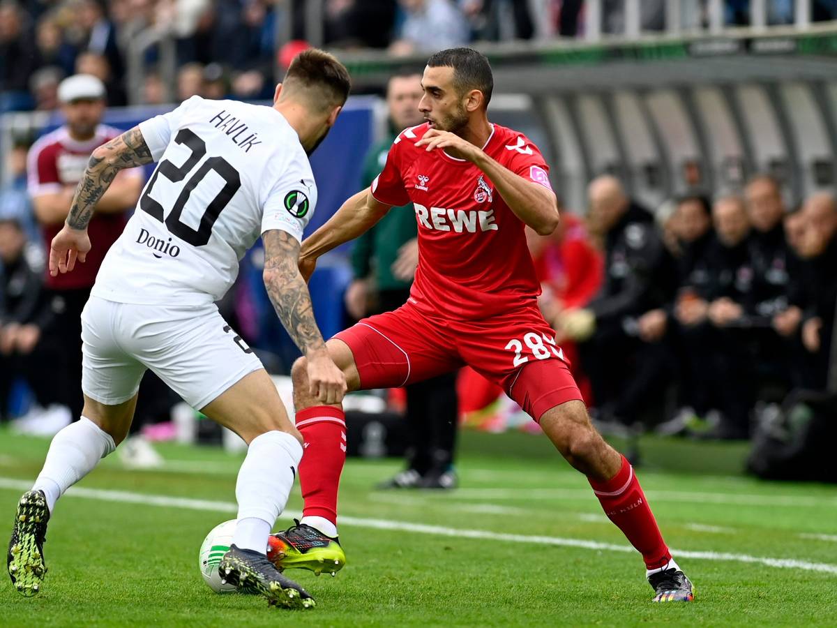 Ellyes Skhiri beim Conference-League-Spiel beim 1. FC Slovacko.