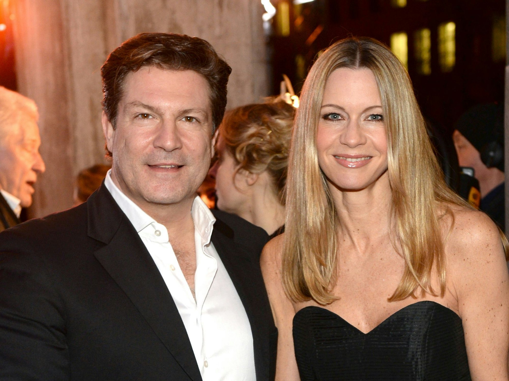 Der Schauspieler Francis Fulton-Smith und seine Frau Verena Klein kommen am 17.01.2014 in München (Bayern) zur Verleihung des Bayerischen Filmpreises im Prinzregententheater.