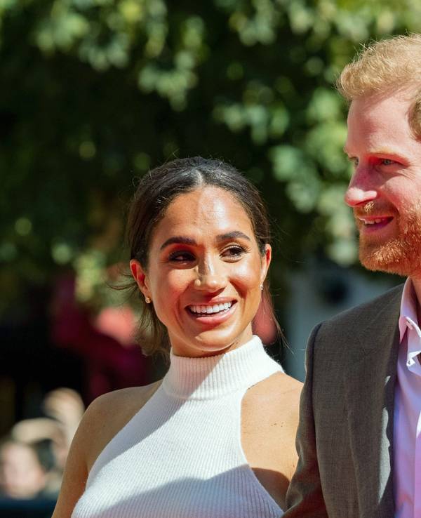 Der britische Prinz Harry und seine Frau Meghan in Düsseldorf.