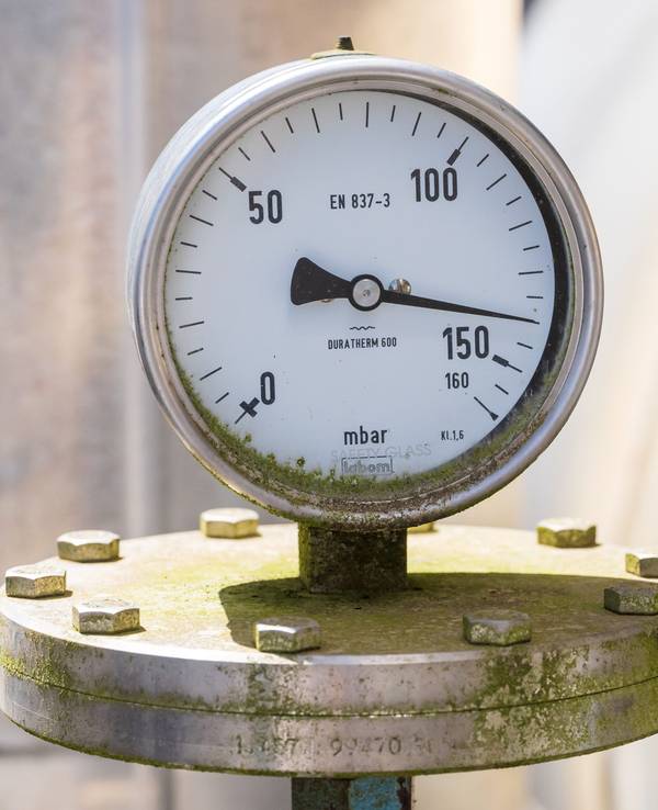 Eine Anzeige für Druck in der Anlage des Gasspeicher Wolfersberg