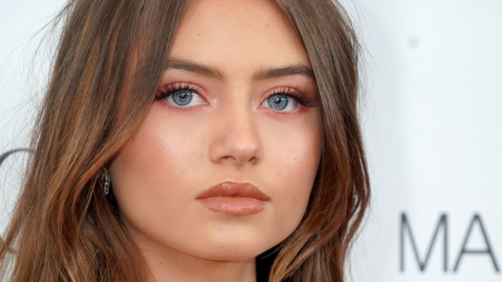 Model Leni Klum, hier am 10. September bei den Fashion Media Awards, sorgte auf dem roten Teppich für offene Münder – und das nicht auf positive Weise.
