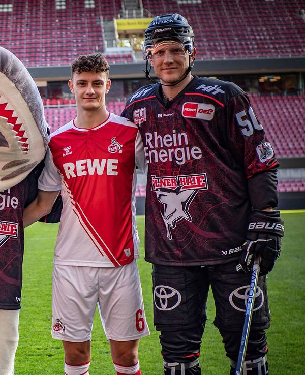 Führung im Kölner Stadion: Björn Heuser, Maxi Kammerer, Sharky, Eric Martel und Alex Oblinger (v.l)