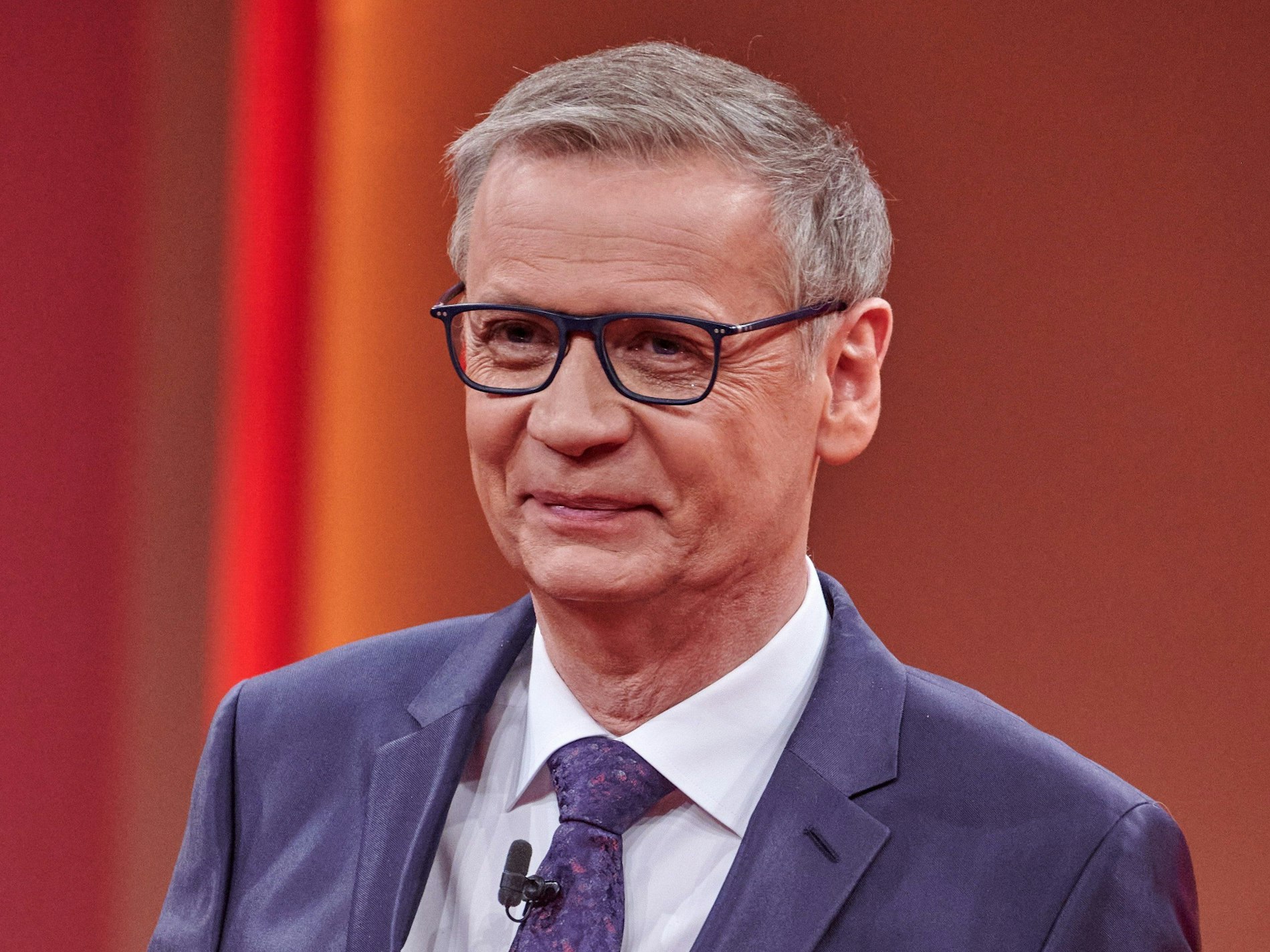 Günther Jauch entpuppte sich in der aktuellen Ausgabe von „Denn sie wissen nicht, was passiert“ als feuerfest und als Sportskanone. Das Foto wurde beim RTL Jahresrückblick „Menschen, Bilder, Emotionen 2020“ aufgenommen.