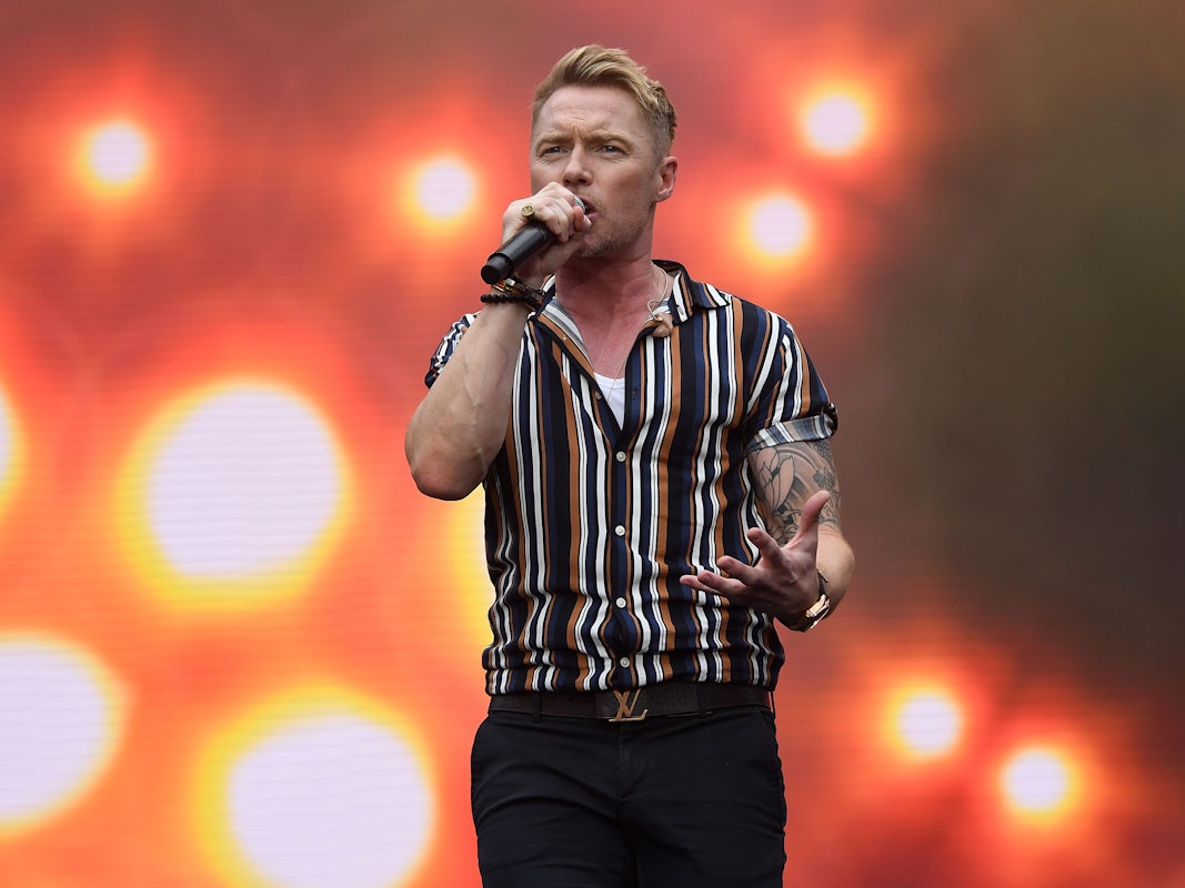 Ronan Keating, hier im Februar 2020 bei einem Benefizkonzert, soll am 5. November mit der Kelly Family auftreten.