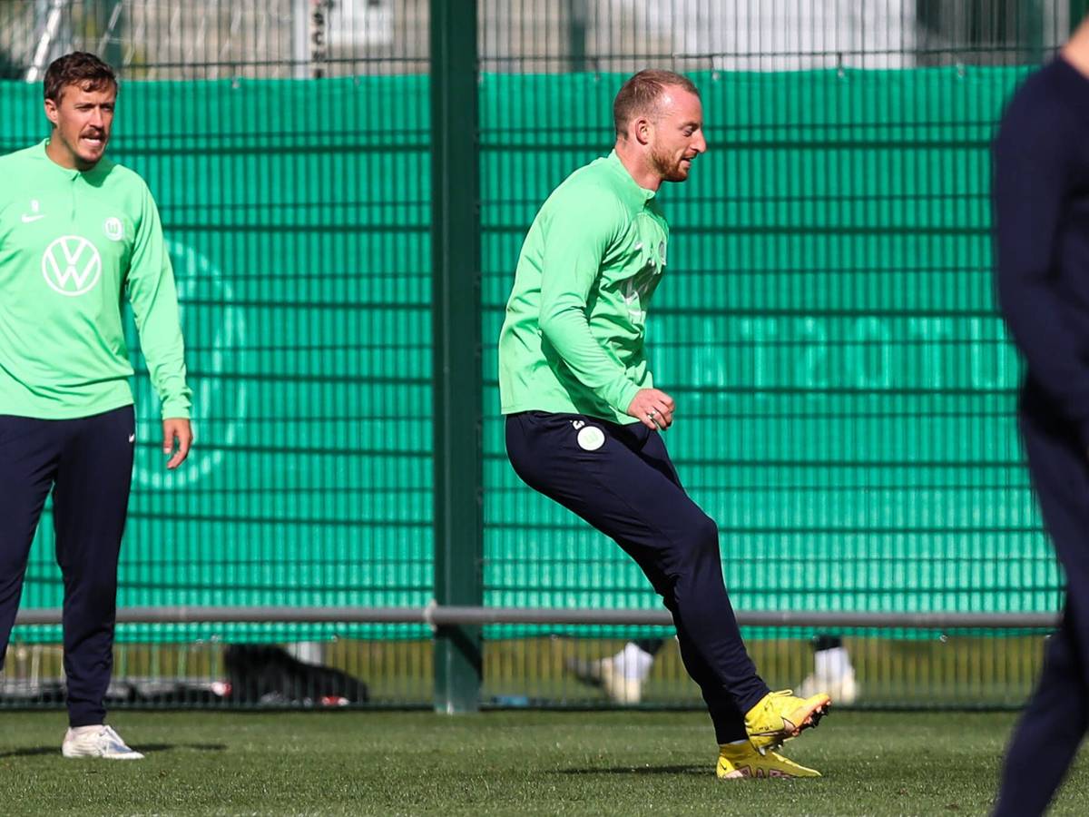 Maximilian Arnold und Max Kruse trainieren gemeinsam beim VfL Wolfsburg.