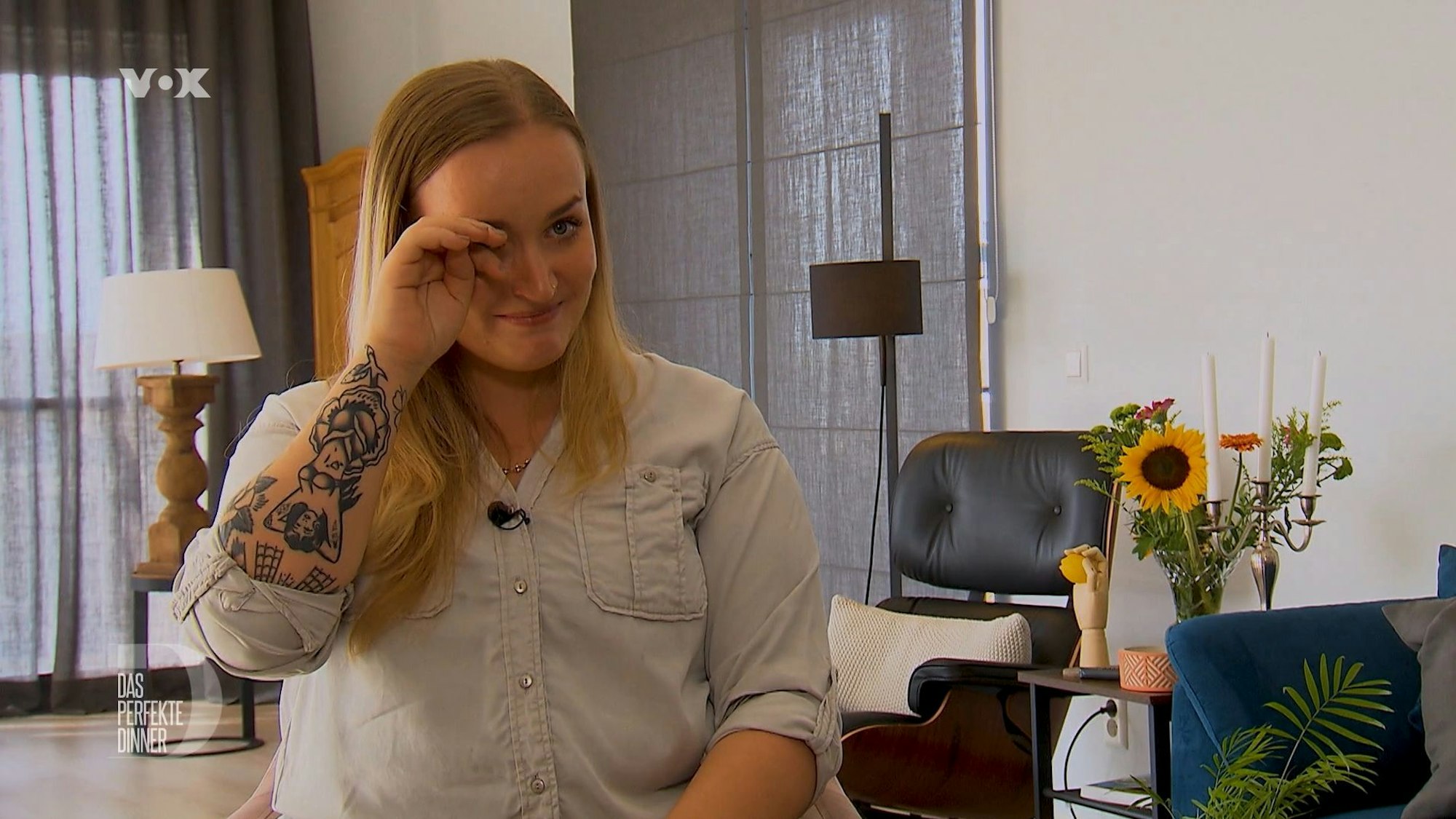 Beim Gedanken an den FC ST. Pauli und ihre verstorbene Oma kommen Hamburgerin Lena (24) die Tränen