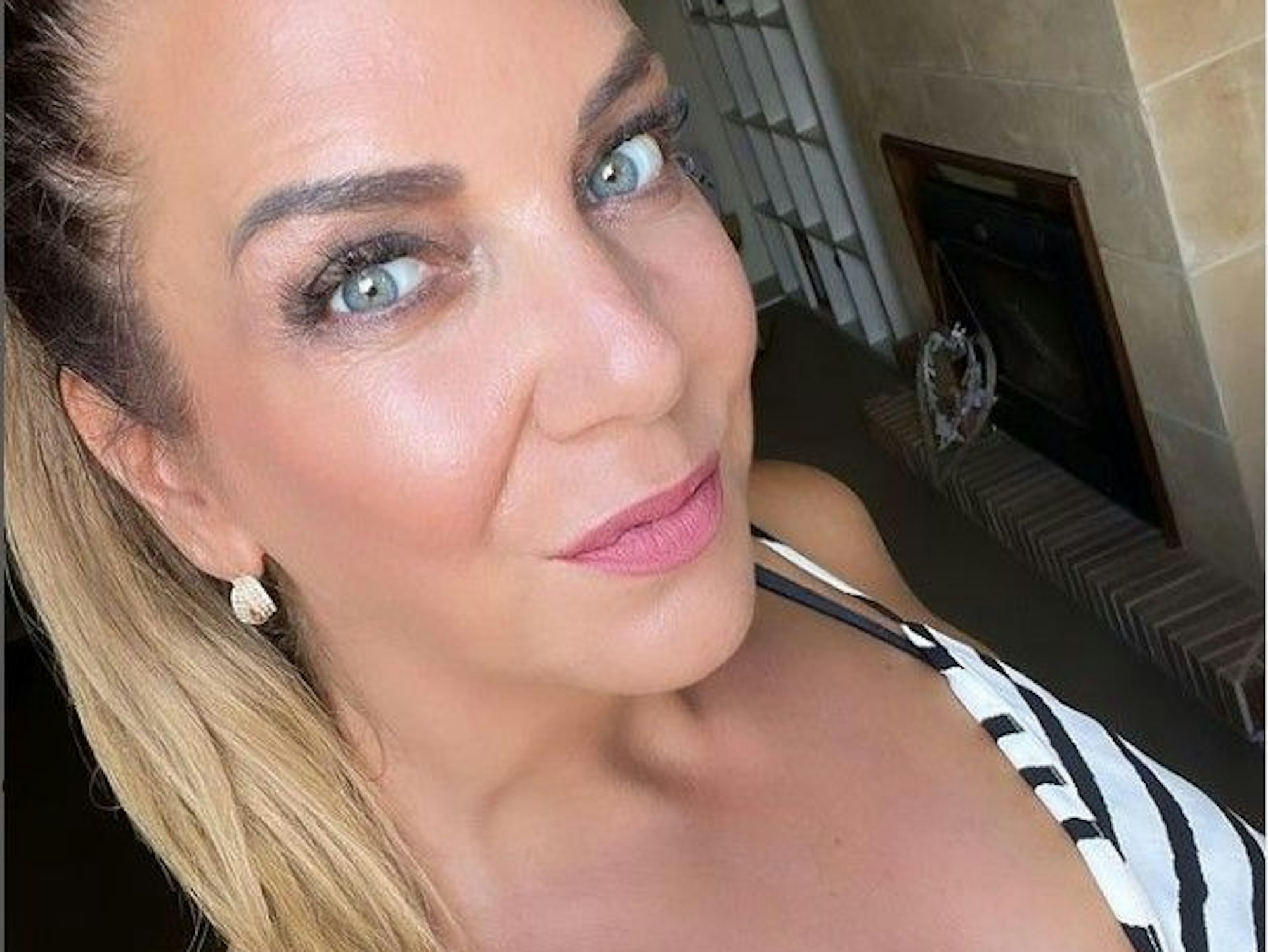 Auswanderin Danni Büchner, hier auf einem Instagram-Selfie vom 29. Juli, heizte ihren Fans auf Instagram ein.