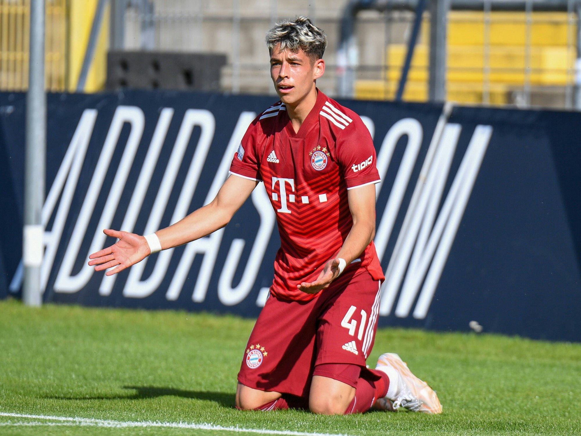 Nick Salihamidzic beschwert sich.