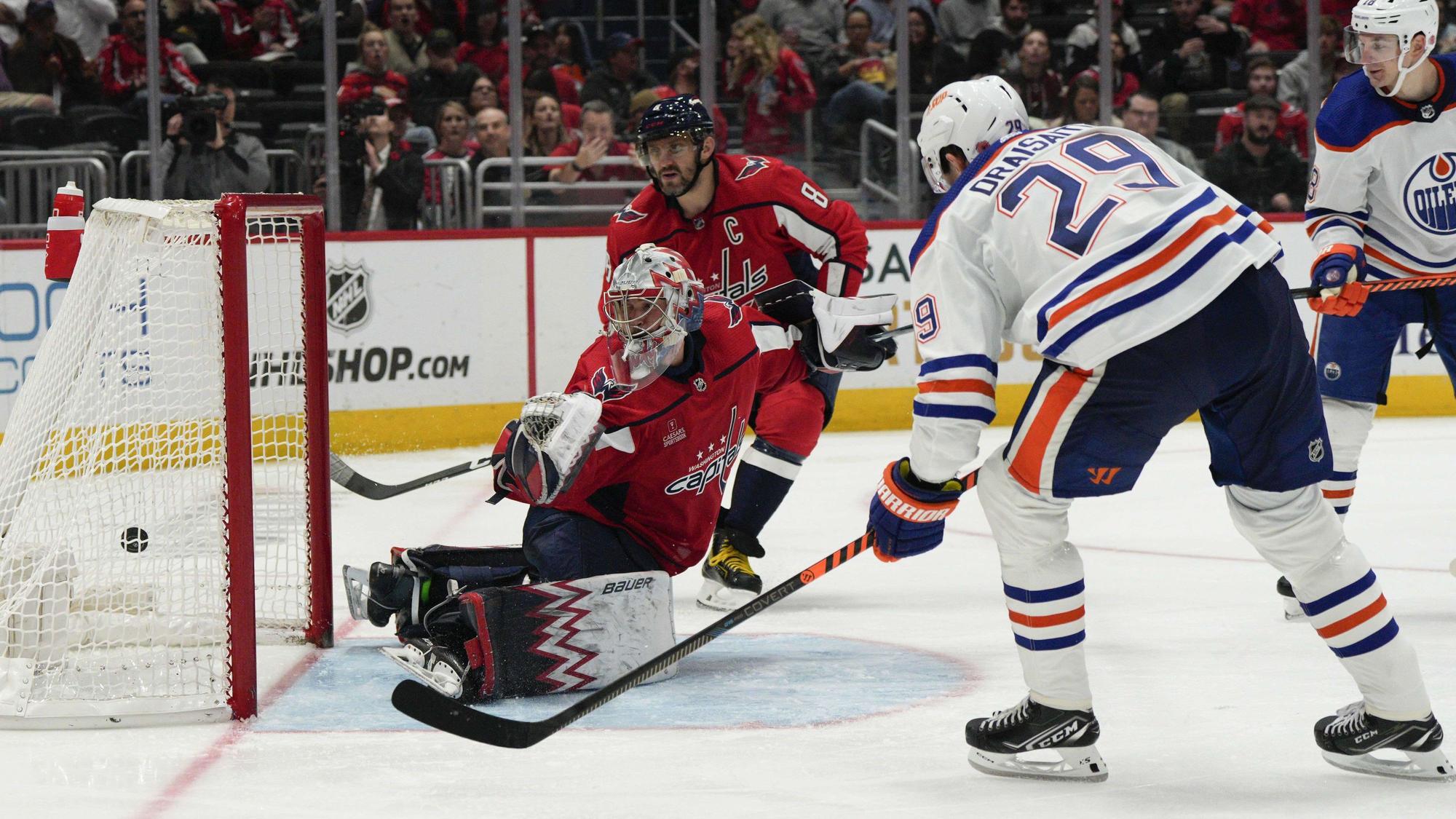 Leon Draisaitl erzielt einen Treffer in der NHL.