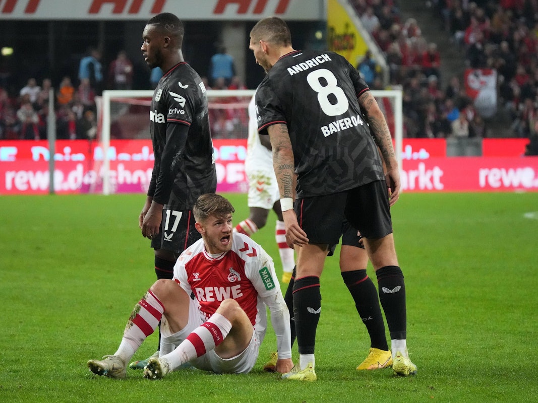 Robert Andrich wütet in Richtung Jan Thielmann.