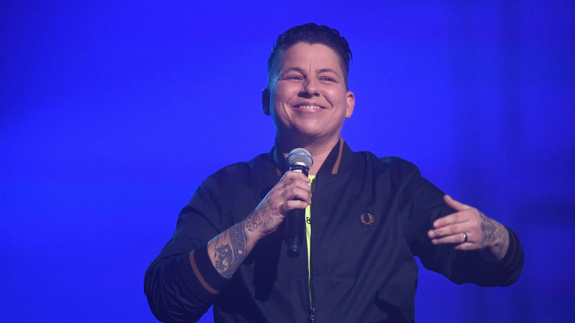 Die Sängerin Kerstin Ott steht bei der „Giovanni Zarrella Show“ auf der Bühne.