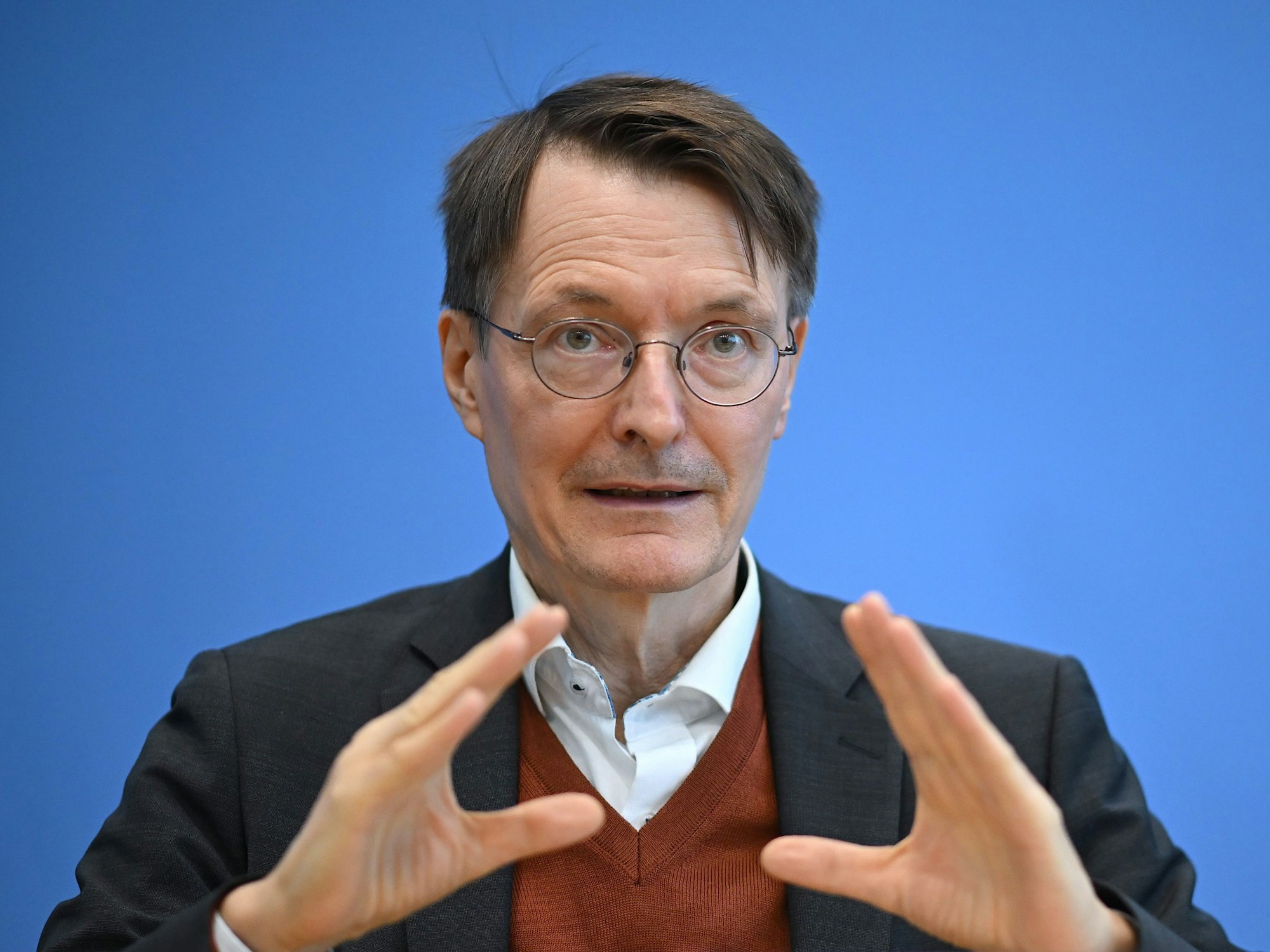 Bundesgesundheitsminister Karl Lauterbach (SPD) spricht am 26. Oktober 2022 in der Bundespressekonferenz.