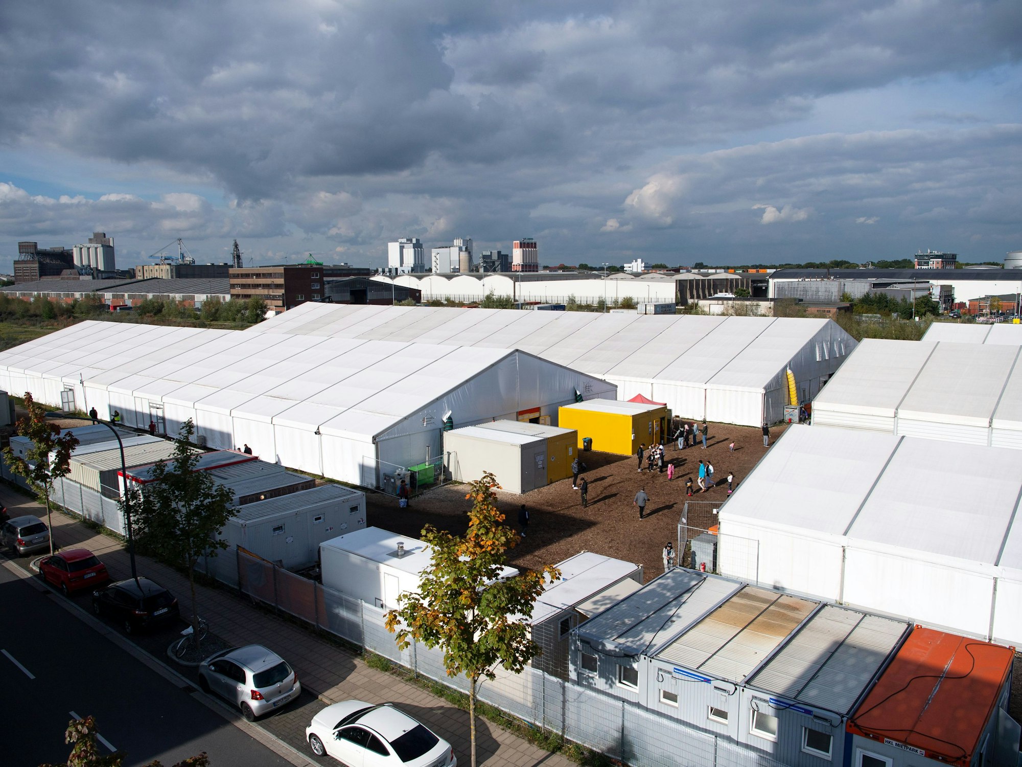 Zelte zur Unterbringung von Geflüchteten
