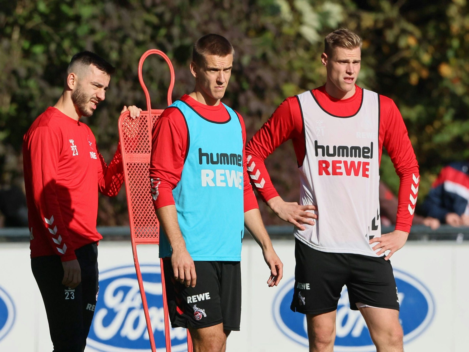 Sargis Adamyan, Florian Dietz und Steffen Tigges im Training des 1. FC Köln.