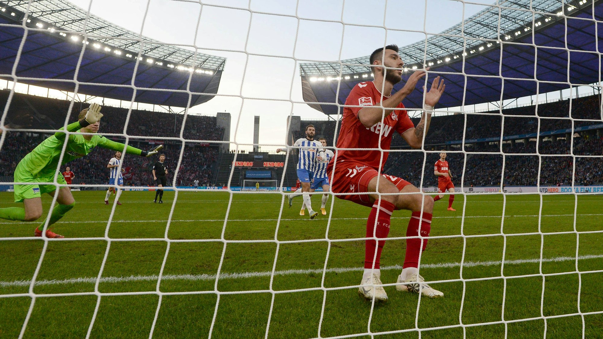 Sargis Adamyan vergibt Riesen-Chance gegen Hertha BSC: