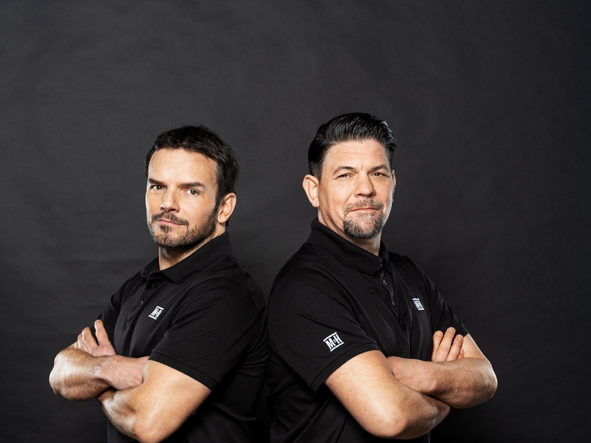 Steffen Henssler (l.) und Tim Mälzer
Die Verwendung des sendungsbezogenen Materials ist nur mit dem Hinweis und Verlinkung auf RTL+ gestattet.