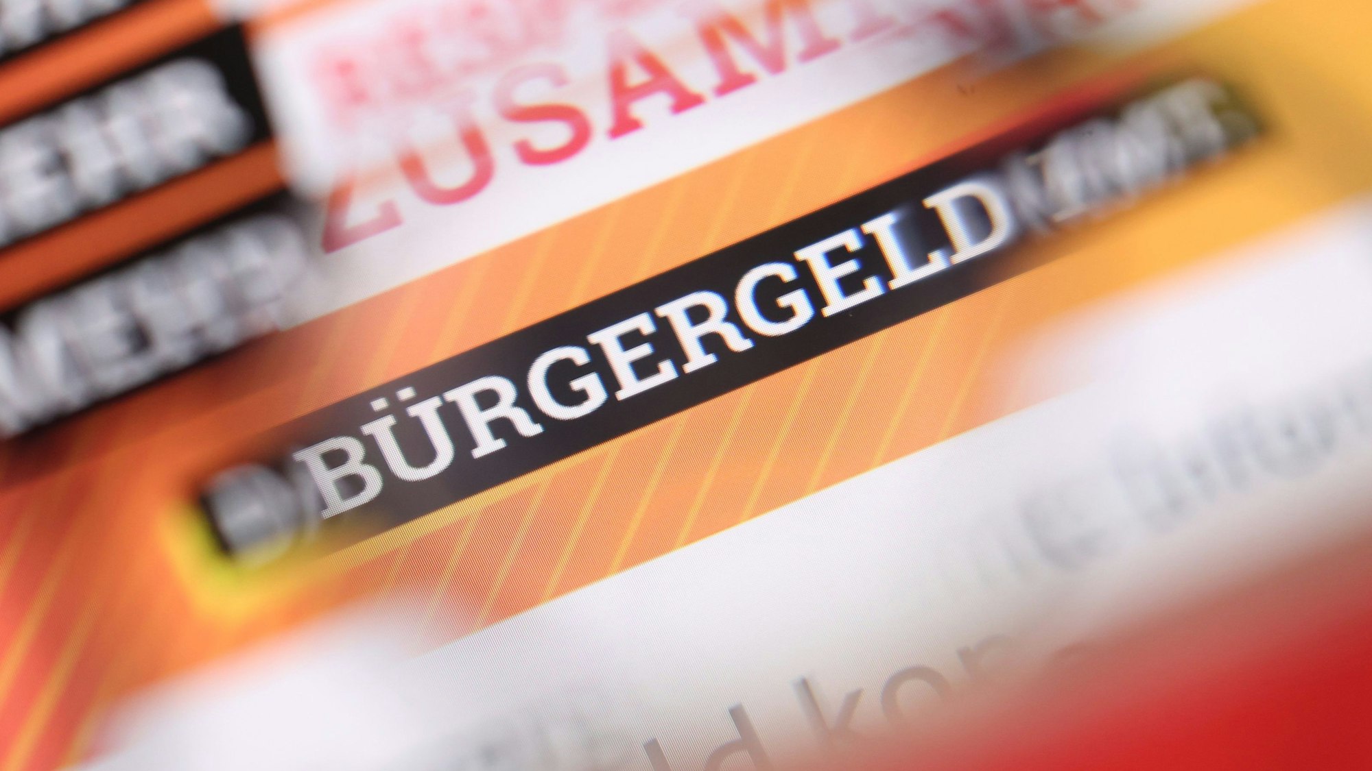 „Bürgergeld“ ist auf der Homepage des Bundesministeriums für Arbeit und Soziales zu lesen. Das geplante Bürgergeld der Ampel-Koalition wurde am Montag vorerst gestoppt.