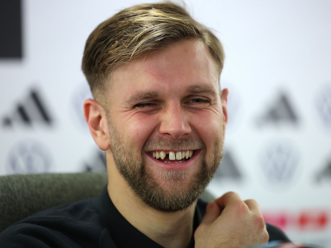 Deutschlands Stürmer Niclas Füllkrug bei der Pressekonferenz.