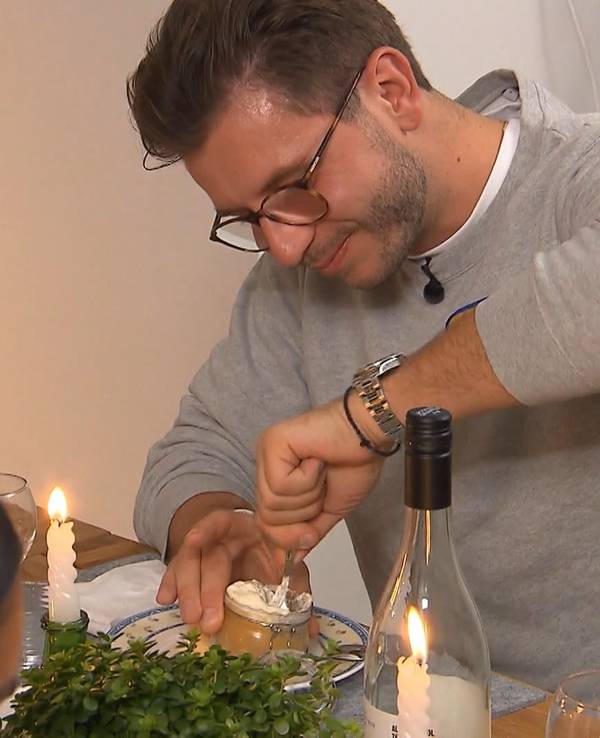 Die Apfelmus-Sahne-Torte im Glas ist eine schöne Idee, nur leider geht der Boden nicht raus.
