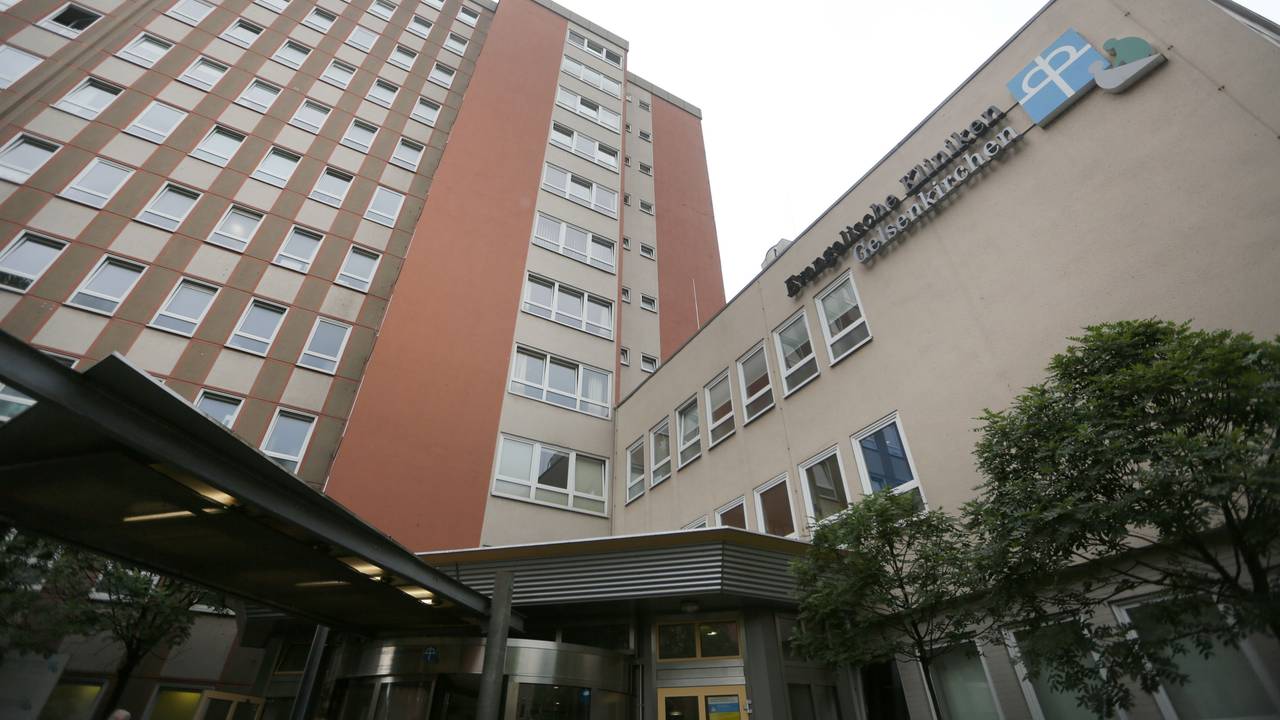 Die Evangelischen Kliniken in Gelsenkirchen von außen.