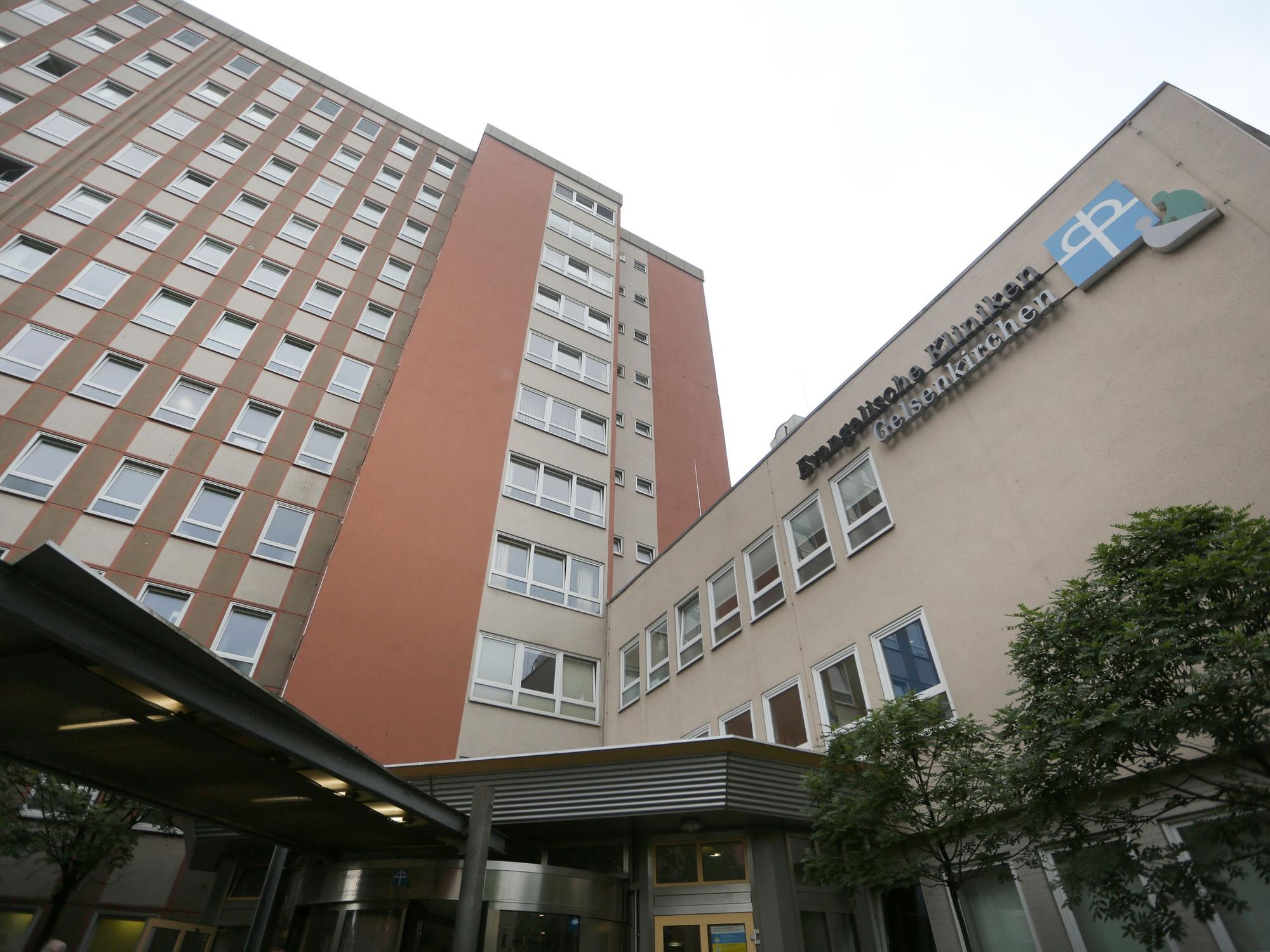 Die Evangelischen Kliniken in Gelsenkirchen von außen.