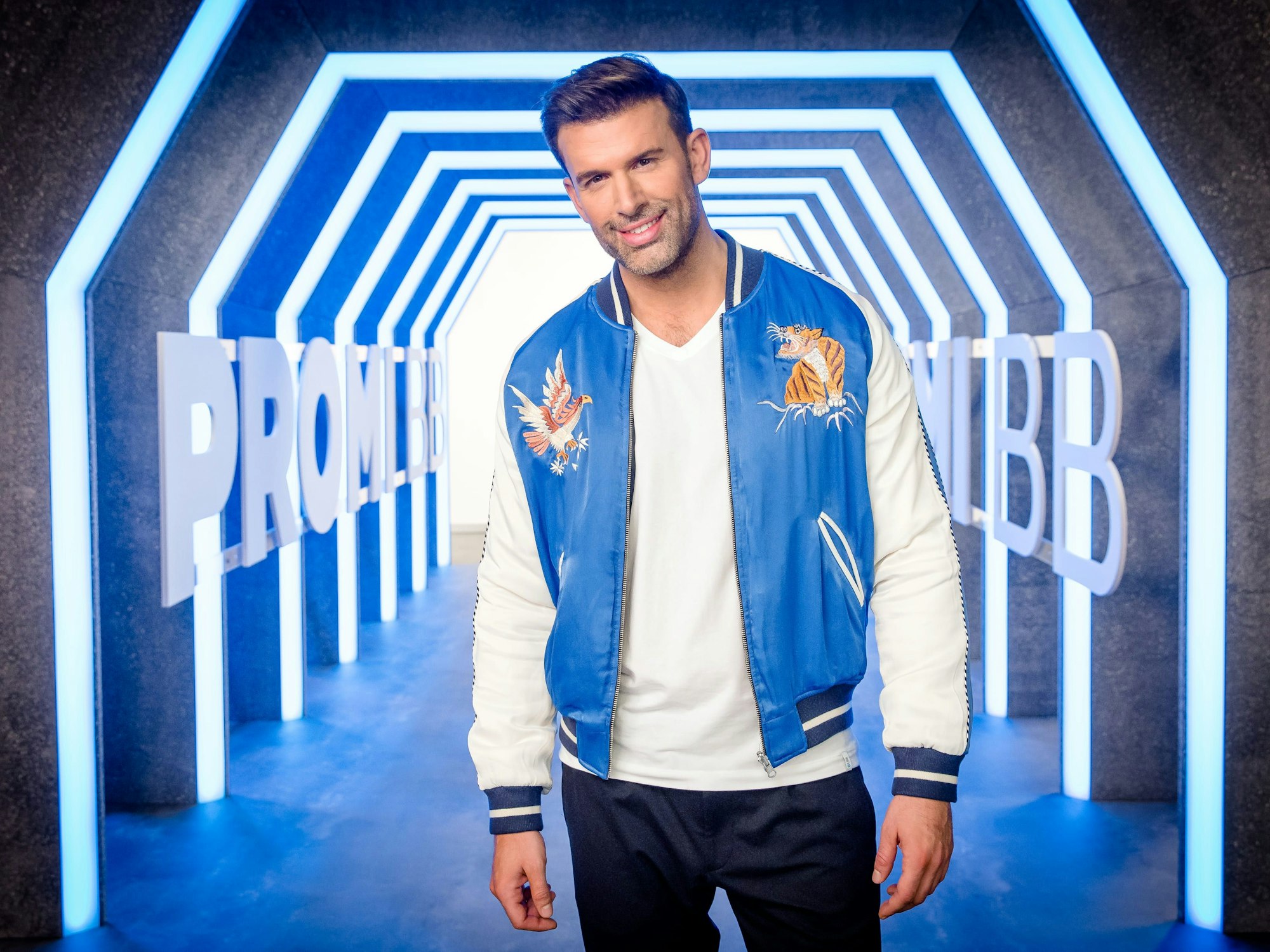 Jay Khan als Teilnehmer der Sat.1-Sendung „Promi Big Brother“ 2022.