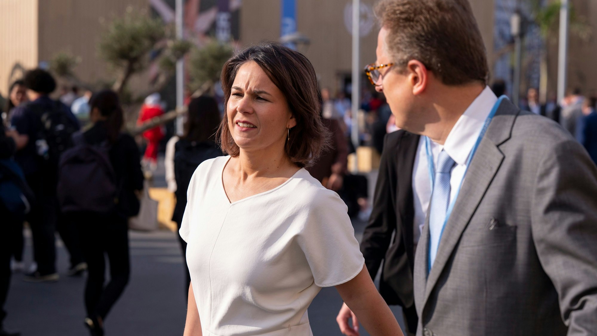 Annalena Baerbock (Grüne), hier im ägyptischen Scharm El Scheich beim UN-Klimagipfel Mitte November: Die Außenministerin will geschlossen gegenüber Peking auftreten. Nun ist ein vertrauliches Papier aus ihrem Ministerium aufgetaucht.