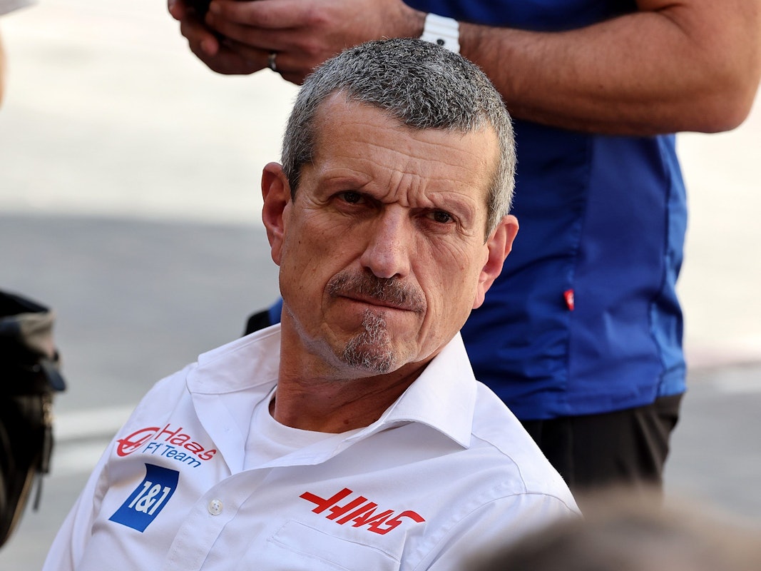 Günther Steiner, Teamchef Haas F1, trennt sich zum Saisonende von F1-Pilot Mick Schumacher.