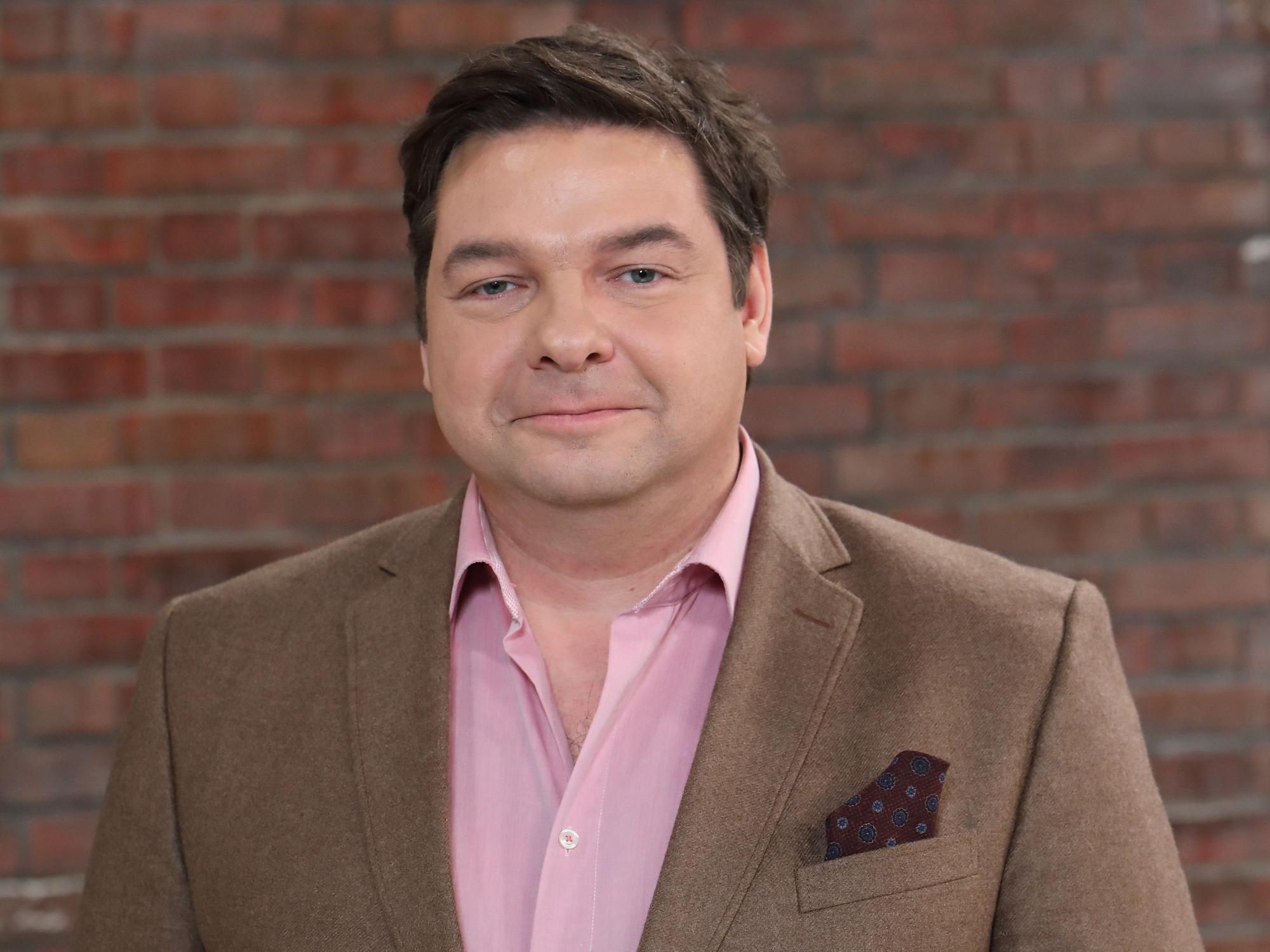 Das Foto zeigt den Antiquitätenhändler Daniel Meyer, der regelmäßig in der ZDF-Show „Bares für Rares“ auftritt. Das undatierte Foto ist bei einem Pressetermin zur Show entstanden.