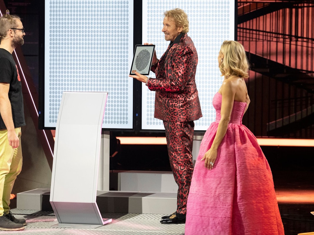 Marten Reiß (Wette Fingerabdrücke), Thomas Gottschalk, Michelle Hunziker bei „Wetten, dass..?“.