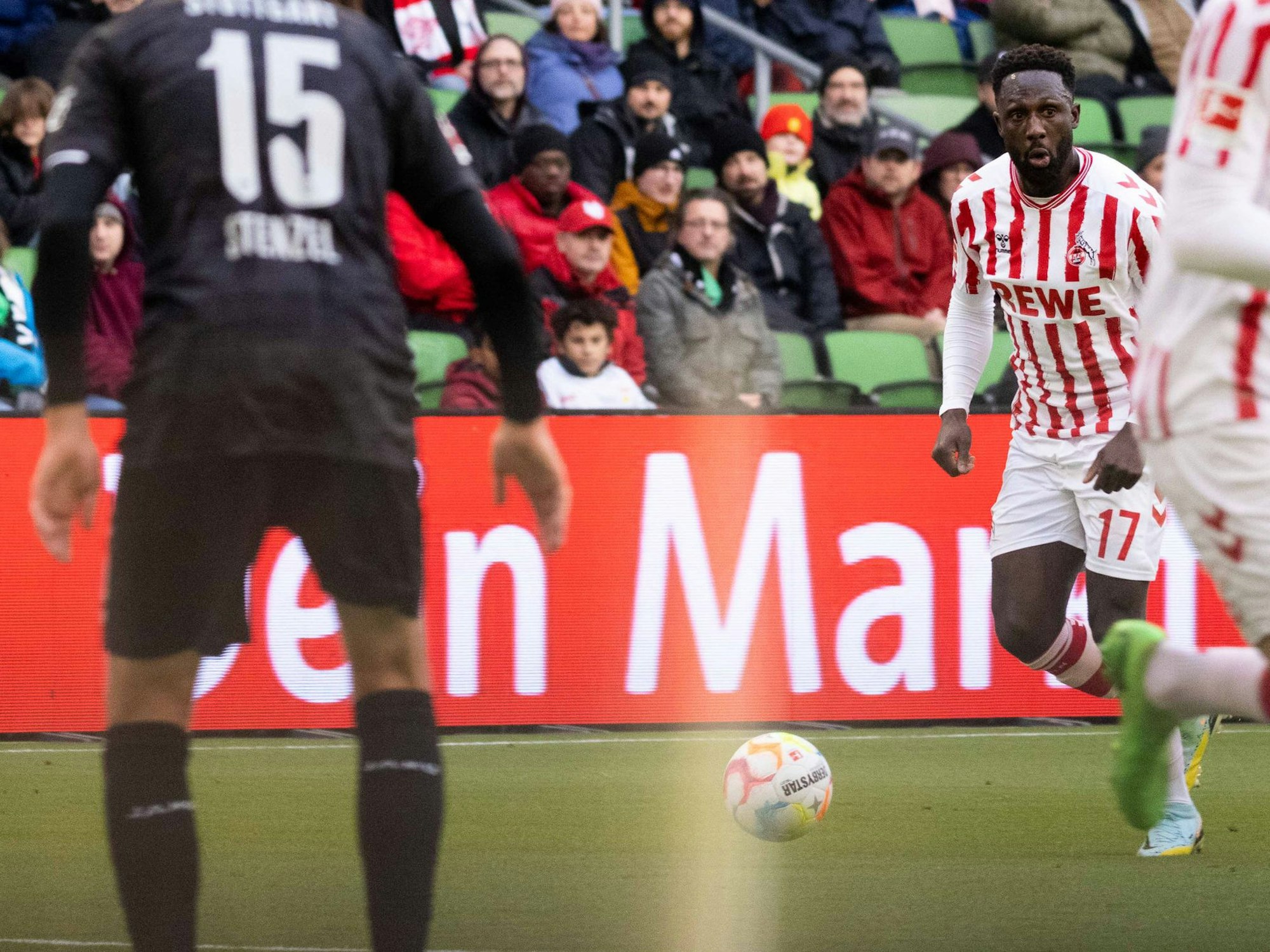 Der 1. FC Köln absolvierte in den USA ein Testspiel gegen den VfB Stuttgart.