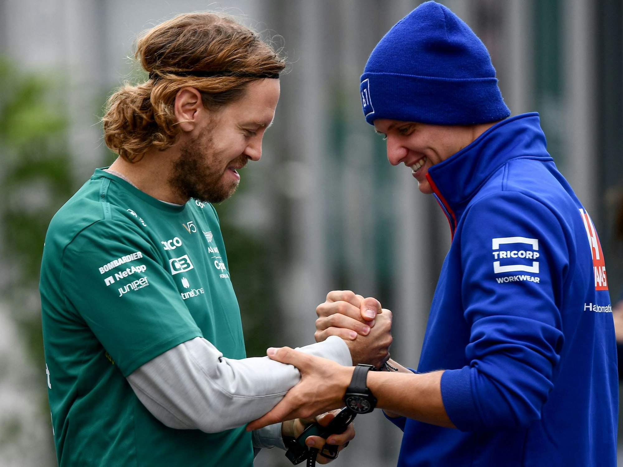 Zwei, die sich verstehen: Sebastian Vettel und Mick Schumacher.