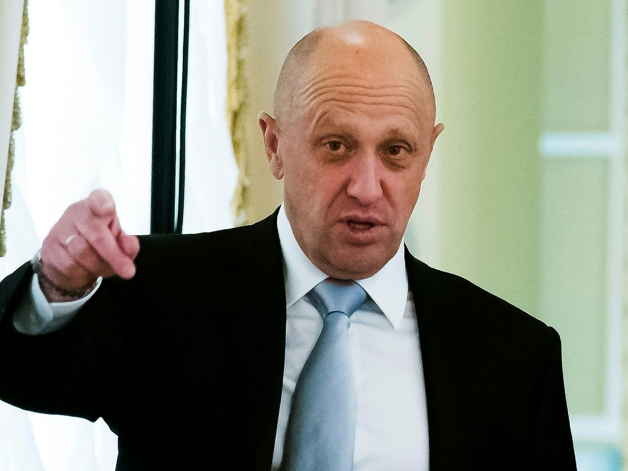 Der Geschäftsmann Jewgeni Prigoschin am Rande eines Gipfeltreffens zwischen dem russischen Präsidenten Wladimir Putin und dem türkischen Präsidenten Recep Tayyip Erdogan 2016.