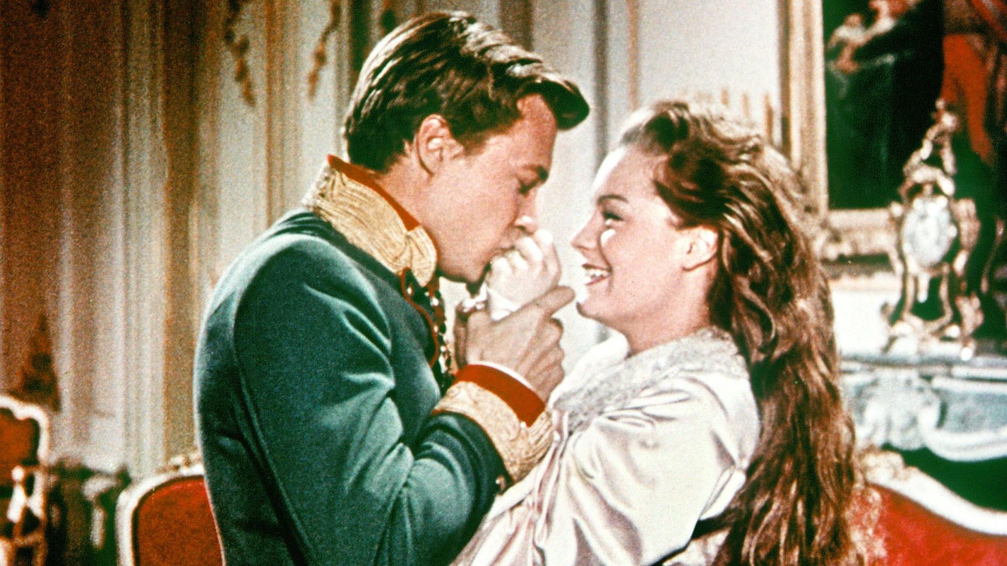 Sissi (Romy Schneider) und ihr Franzl (Karlheinz Böhm) im Weihnachtsklassiker