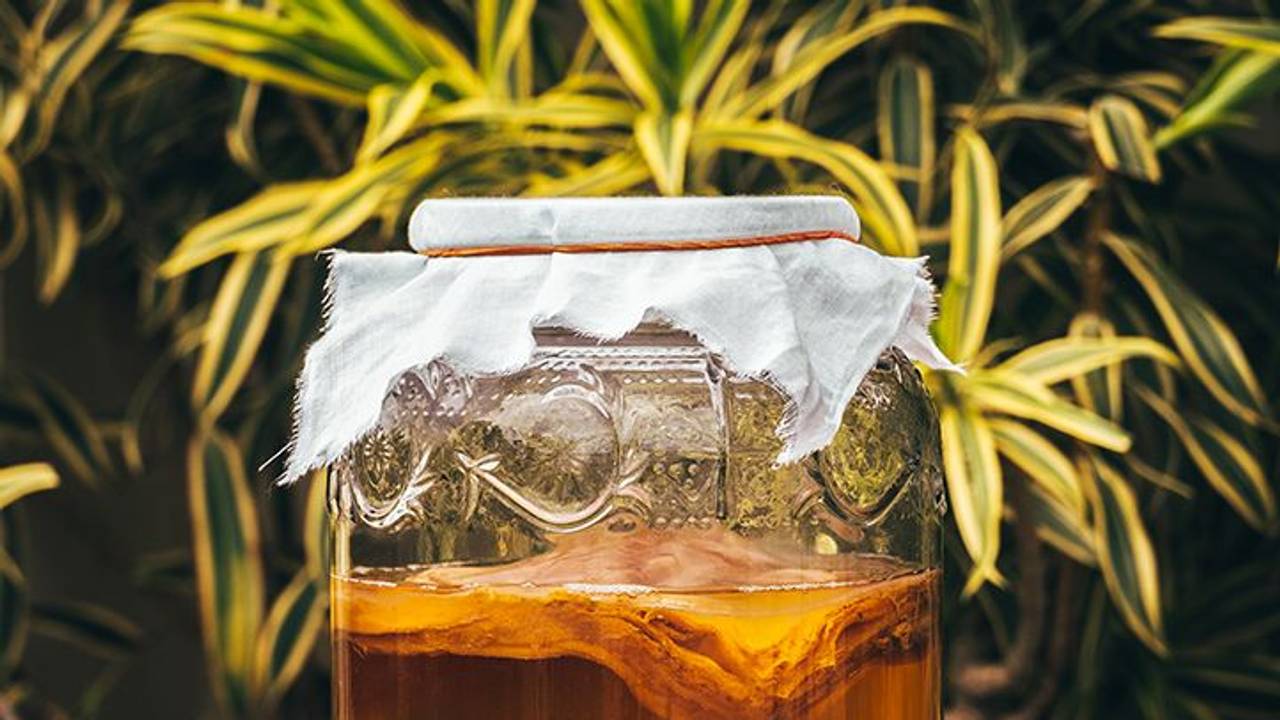 Kombucha - selbst gemacht auf einem undatierten Symbolfoto.