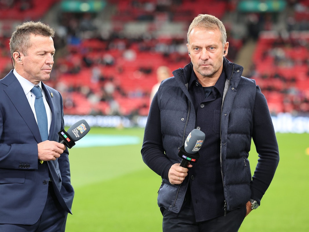 TV-Experte Lothar Matthäus und Bundestrainer Hansi Flick.