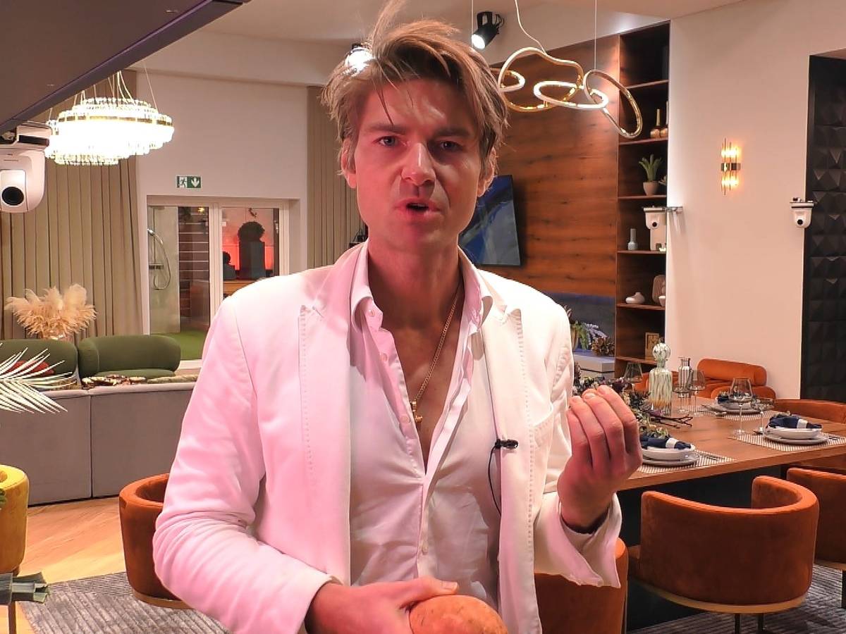 Jeremy Fragrance im „Promi Big Brother“-Loft.