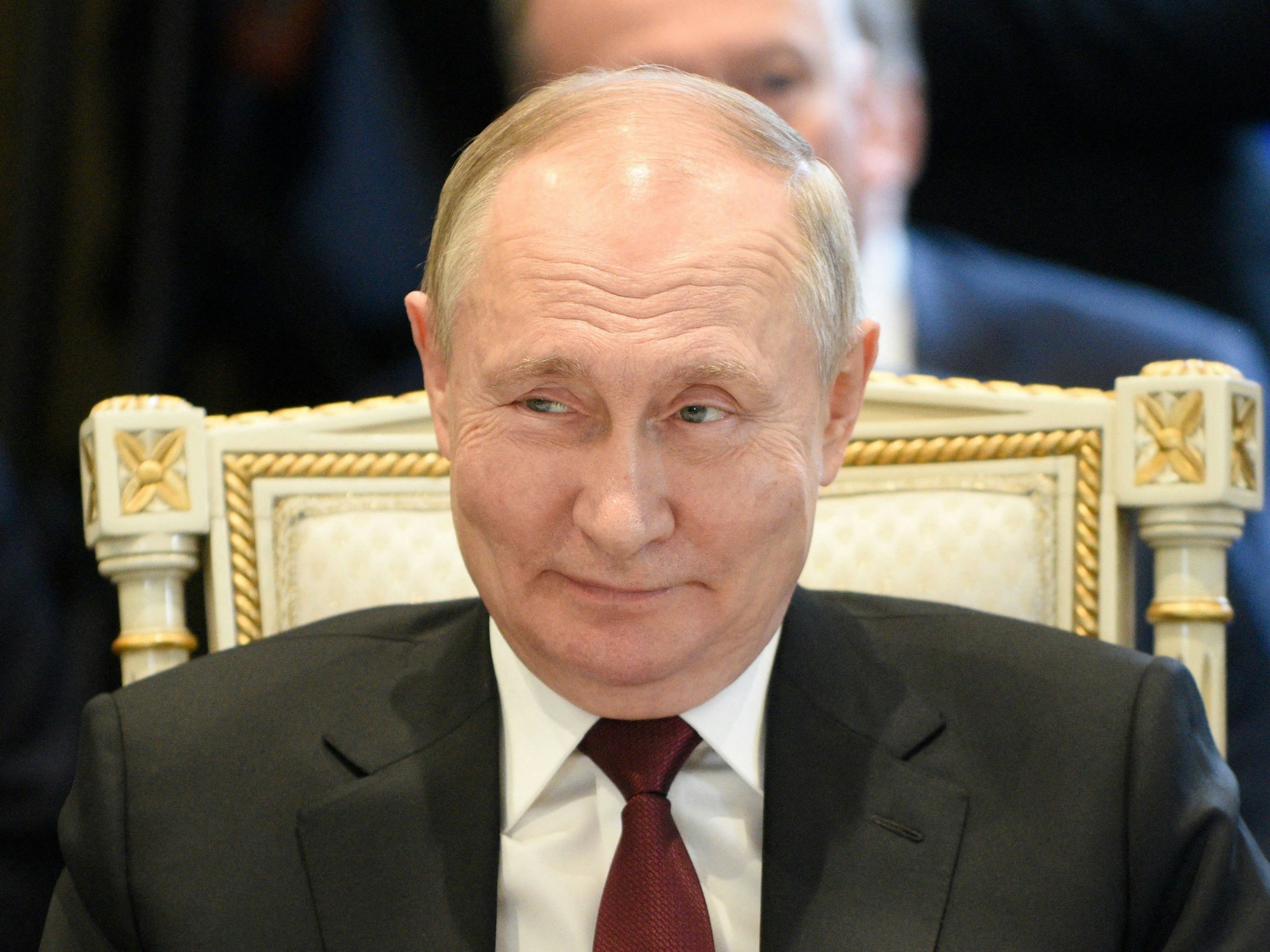 Russlands Präsident Putin, hier auf einem Foto vom 23. November, hat sich über eine gefälschte Rede von Bundeskanzler Olaf Scholz amüsiert.