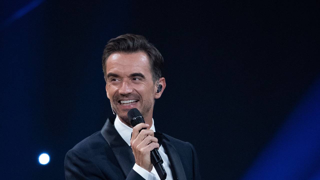 Moderator Florian Silbereisen führt durch die Verleihung des Medienpreises „Goldene Henne“ in Leipzig. Die Auszeichnung wird an Stars aus Musik, Sport und Showgeschäft vergeben. +++ dpa-Bildfunk +++