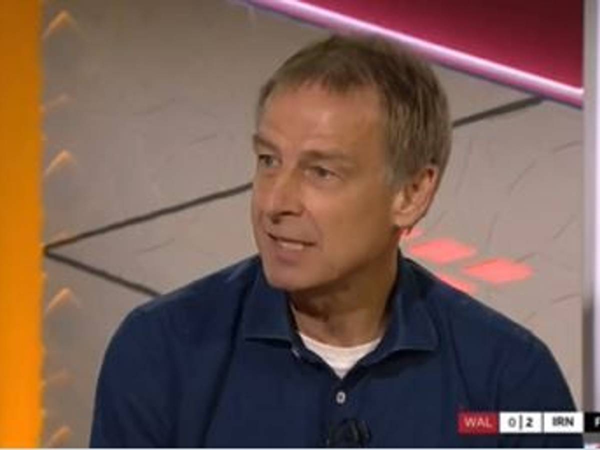 Jürgen Klinsmann leistet sich als BBC-Experte rassistische Kommentare.
