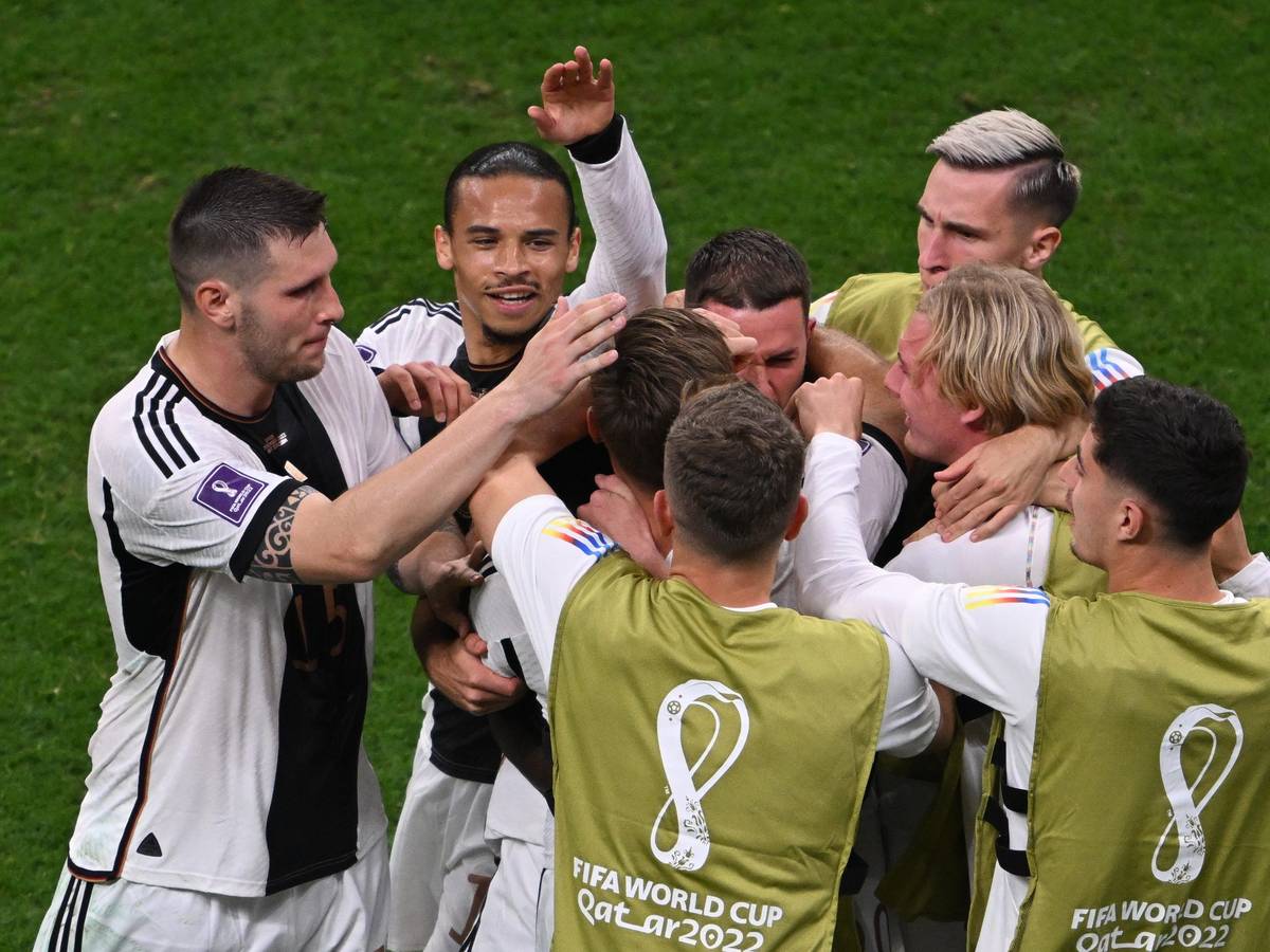 Deutschlands Niclas Füllkrug jubelt nach dem Tor zum 1:1 gegen Spanien.