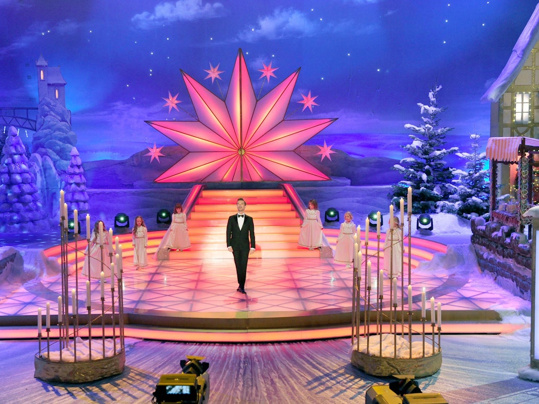 Das „Adventsfest der 100.000 Lichter“, moderiert von Florian Silbereisen, wird am 2. Dezember in der ARD ausgestrahlt.
